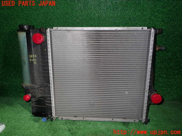 1UPJ-9238582321]BMW 318ti E36(CG19)ラジエーター1 中古_2