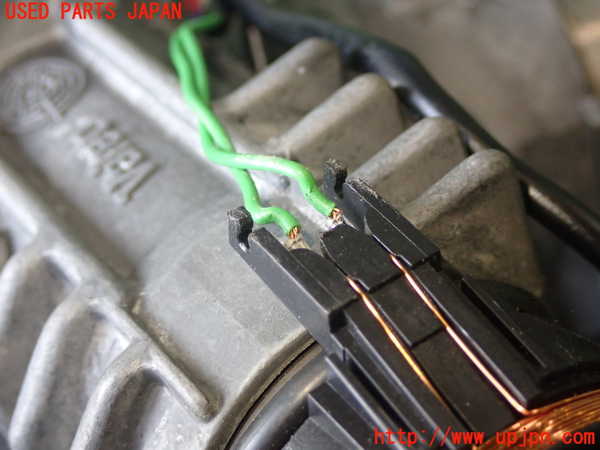 1UPJ-9238584260]BMW 318ti E36(CG19)ステアリングシャフト 中古_3