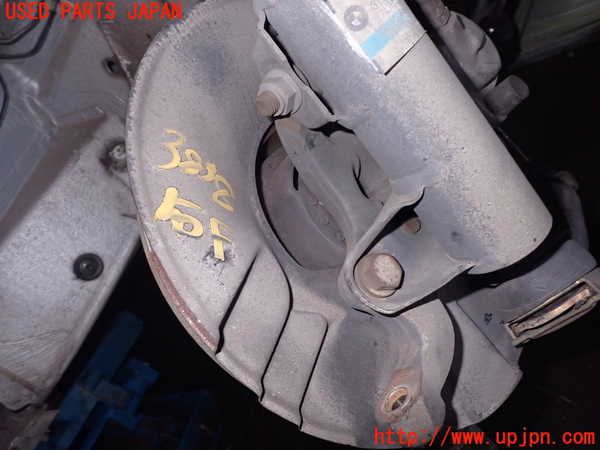 1UPJ-9238584290]BMW 318ti E36(CG19)右フロントナックルハブ 中古_2