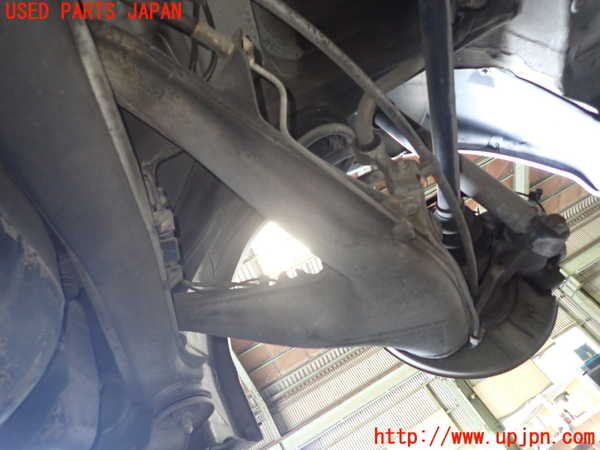 1UPJ-9238584300]BMW 318ti E36(CG19)右リアナックルハブ 中古_2