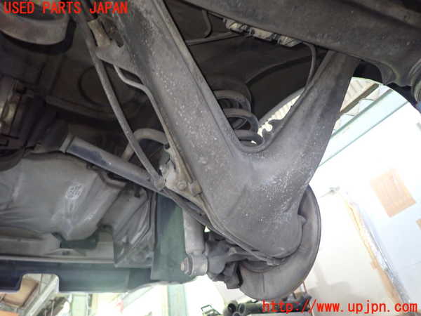 1UPJ-9238584305]BMW 318ti E36(CG19)左リアナックルハブ 中古_2