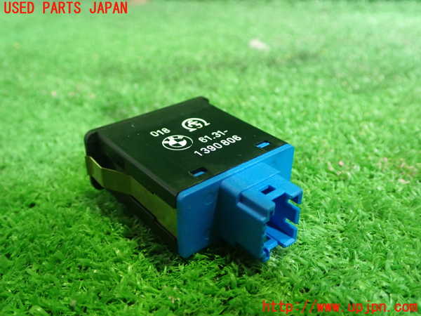 1UPJ-9238586307]BMW 318ti E36(CG19)スイッチ2 (ASC) 中古_3