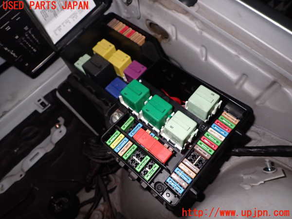 1UPJ-9238586741]BMW 318ti E36(CG19)ヒューズボックス1 中古_2