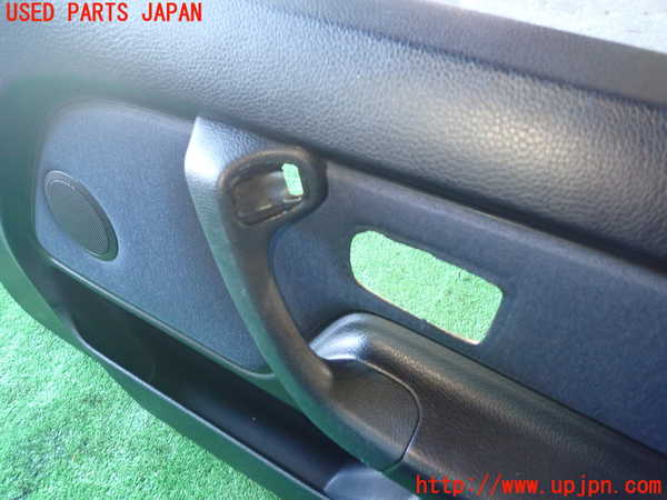 1UPJ-9238581234]BMW 318ti E36(CG19)右ドア内張り 中古_3