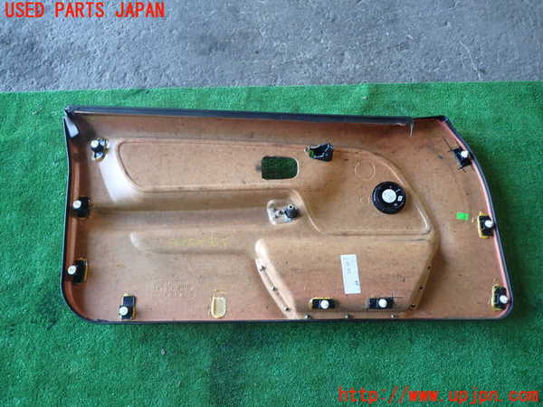 1UPJ-9238581234]BMW 318ti E36(CG19)右ドア内張り 中古_5