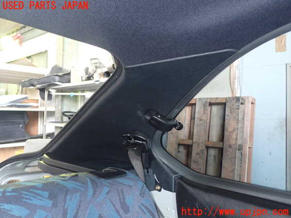 1UPJ-9238587680]BMW 318ti E36(CG19)左リアピラートリム 中古_3