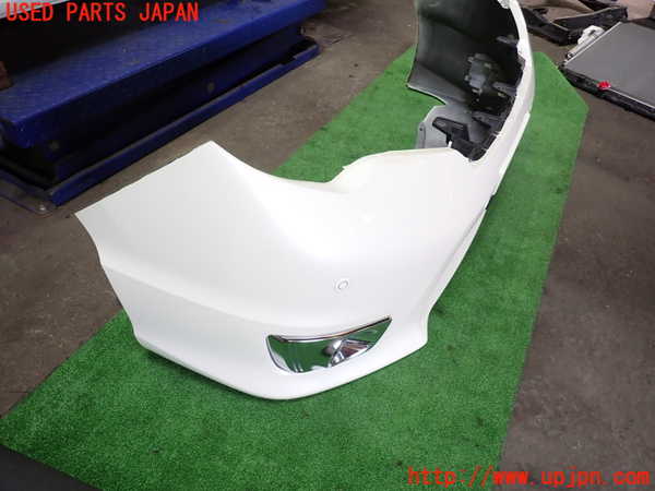 1UPJ-9238591010]セレナ Sハイブリッド(HFC26)フロントバンパー 中古_3