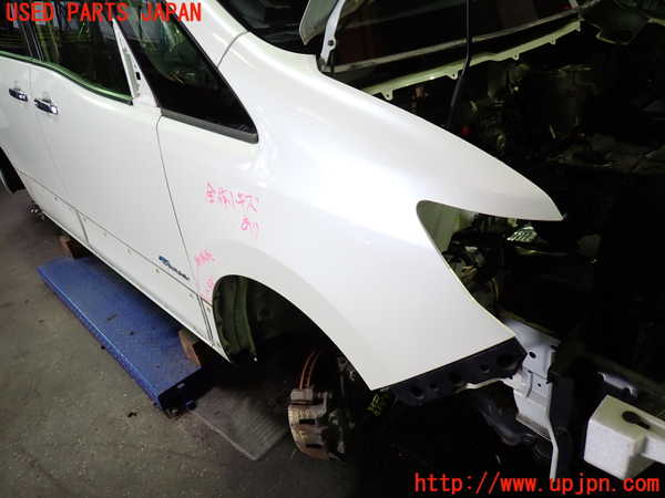 1UPJ-9238591080]セレナ Sハイブリッド(HFC26)右前フェンダー 中古_2