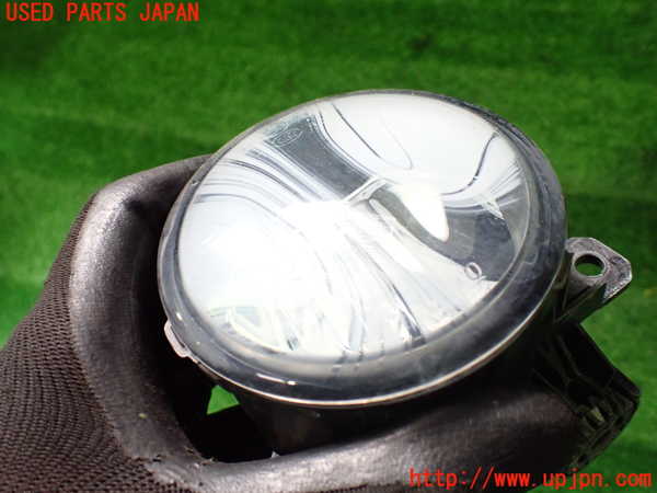1UPJ-9238591180]セレナ Sハイブリッド(HFC26)右フォグ 中古_2