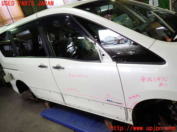 1UPJ-9238591230]セレナ Sハイブリッド(HFC26)右前ドア 中古 AGC M2H3U_3