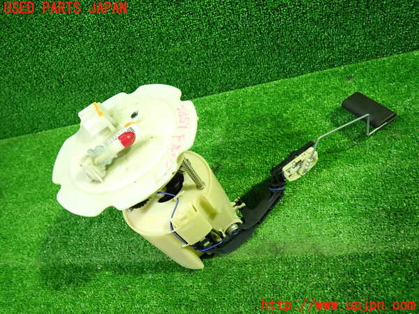 1UPJ-9238592510]セレナ Sハイブリッド(HFC26)燃料ポンプ 中古_2