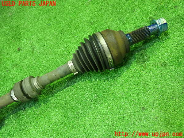 1UPJ-9238594010]セレナ Sハイブリッド(HFC26)右フロントドライブシャフト 中古_2