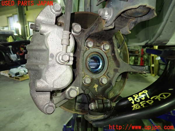 1UPJ-9238594290]セレナ Sハイブリッド(HFC26)右フロントナックルハブ 中古_2