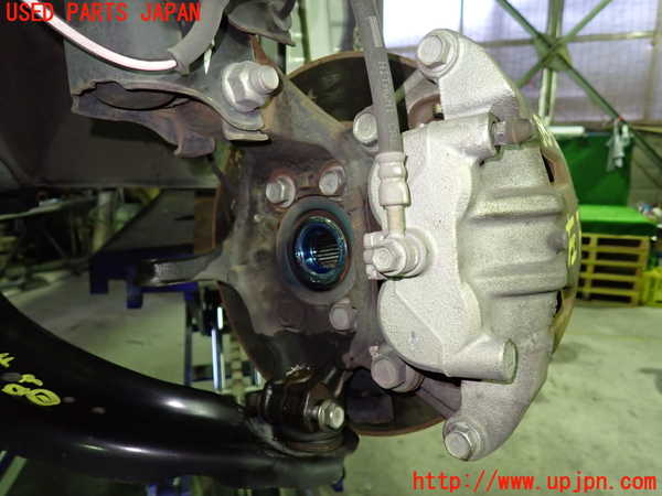 1UPJ-9238594295]セレナ Sハイブリッド(HFC26)左フロントナックルハブ 中古_2