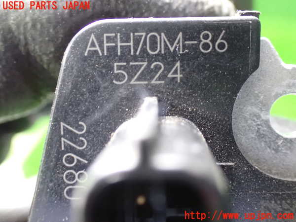 1UPJ-9238596320]セレナ Sハイブリッド(HFC26)エアフロメーター 中古_3