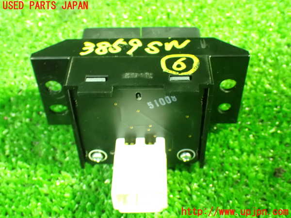 1UPJ-9238596311]セレナ Sハイブリッド(HFC26)スイッチ6 (メーター照度調整＆TRIP RESET) 中古_2