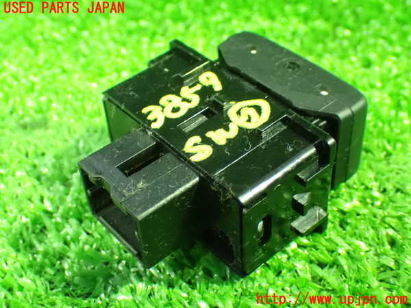 1UPJ-9238596312]セレナ Sハイブリッド(HFC26)スイッチ7 (パワードアオフ) 中古_2