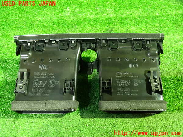 1UPJ-9238597528]セレナ Sハイブリッド(HFC26)エアコン吹き出し口3 (真中) 中古_2