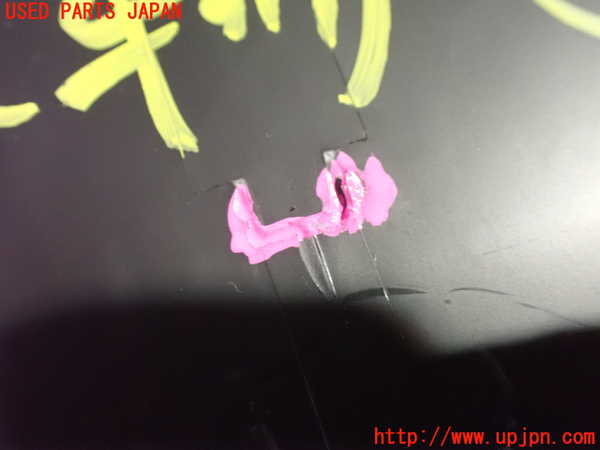 1UPJ-9238597842]セレナ Sハイブリッド(HFC26)小物入れ2 中古_4