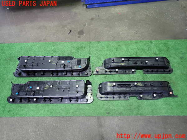 1UPJ-9238597740]セレナ Sハイブリッド(HFC26)スカッフプレート 中古_2