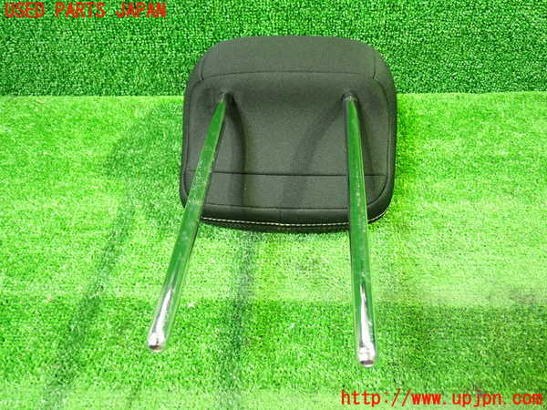 1UPJ-9238597240]セレナ Sハイブリッド(HFC26)右3列目ヘッドレスト 中古_3