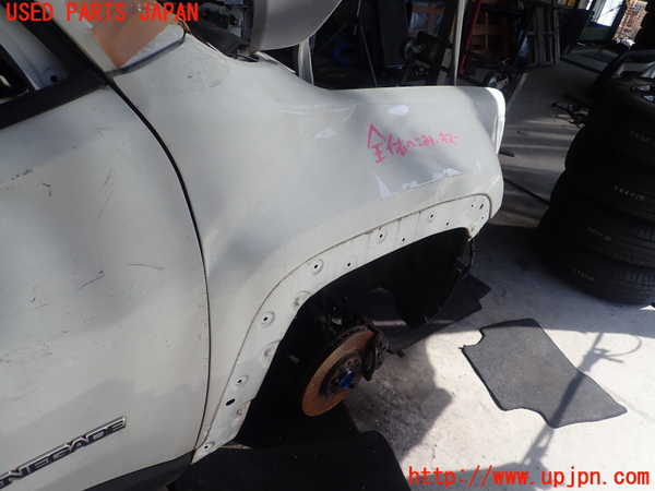 1UPJ-9238601080]ジープ・レネゲード(BV13PM)右前フェンダー 中古_2