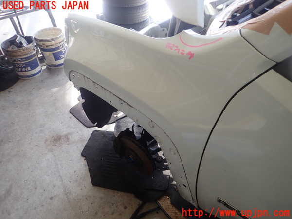 1UPJ-9238601082]ジープ・レネゲード(BV13PM)左前フェンダー 中古_2