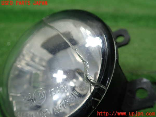 1UPJ-9238601180]ジープ・レネゲード(BV13PM)右フォグ ジャンク_2