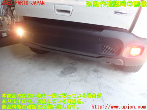 1UPJ-9238601610]ジープ・レネゲード(BV13PM)リアバンパー 中古_4