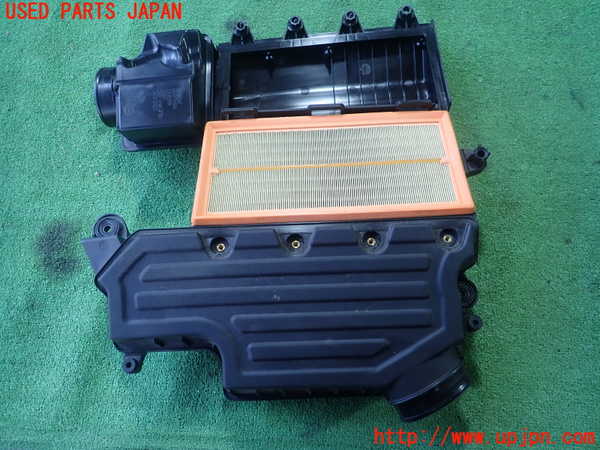 1UPJ-9238602560]ジープ・レネゲード(BV13PM)エアクリーナーボックス 中古_3