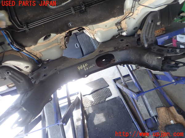 1UPJ-9238605285]ジープ・レネゲード(BV13PM)フロントメンバー 中古_2