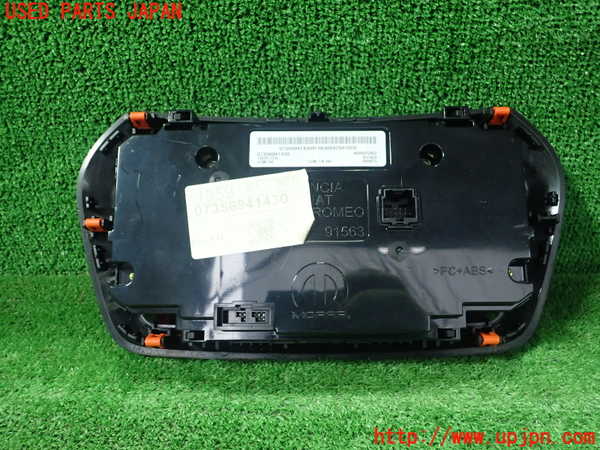 1UPJ-9238606066]ジープ・レネゲード(BV13PM)エアコンスイッチ1 中古_2