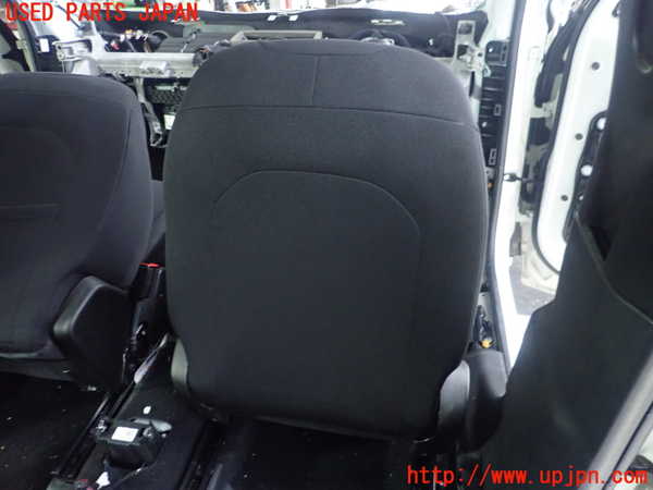 1UPJ-9238607035]ジープ・レネゲード(BV13PM)運転席シート 中古_2