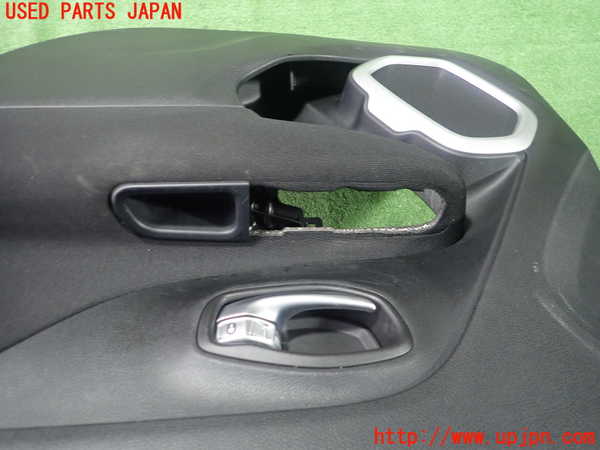 1UPJ-9238601234]ジープ・レネゲード(BV13PM)右前ドア内張り 中古_2