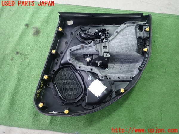 1UPJ-9238601324]ジープ・レネゲード(BV13PM)左後ドア内張り 中古_3