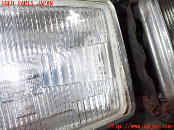 1UPJ-9238621130]ランクル60系(HJ61V(改))右ヘッドライト ハロゲン 中古_3