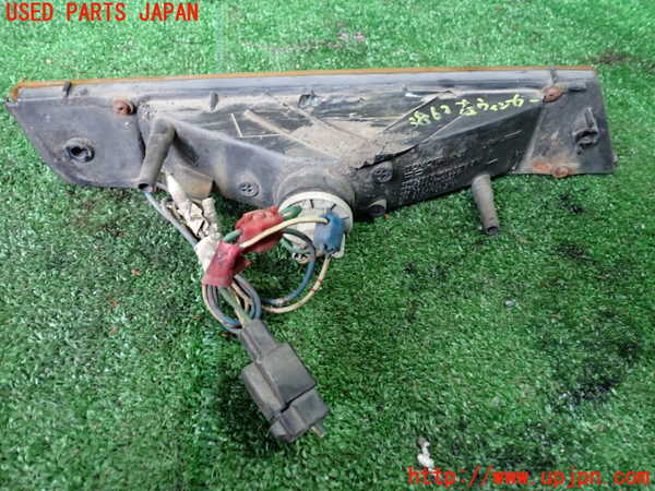 1UPJ-9238621162]ランクル60系(HJ61V(改))左ウィンカーレンズ 中古_2