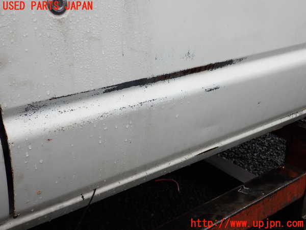1UPJ-9238621230]ランクル60系(HJ61V(改))右前ドア ASAHI M284 中古_4