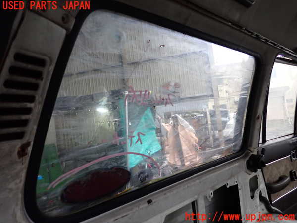 1UPJ-9238621382]ランクル60系(HJ61V(改))左クォーターガラス ASAHI M283 中古_2