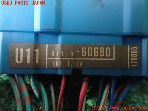 1UPJ-9238626720]ランクル60系(HJ61V(改))コンビネーションスイッチ 中古_4