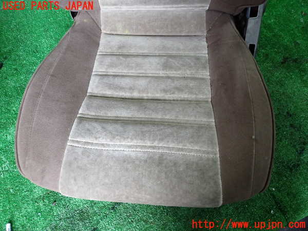 1UPJ-9238627065]ランクル60系(HJ61V(改))助手席シート 中古_3