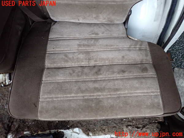 1UPJ-9238627175]ランクル60系(HJ61V(改))左2列目シート 中古_3