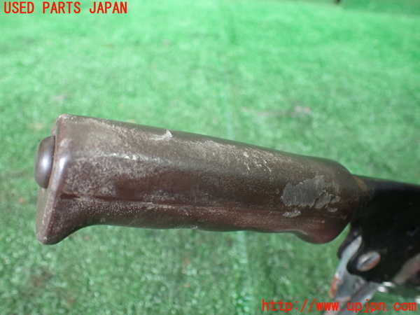 1UPJ-9238627550]ランクル60系(HJ61V(改))サイドブレーキレバー 中古_3