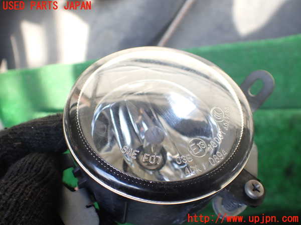 1UPJ-9238631182]パジェロ(V88W)左フォグ 中古_2