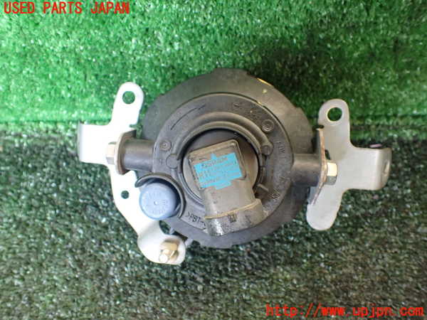 1UPJ-9238631182]パジェロ(V88W)左フォグ 中古_3