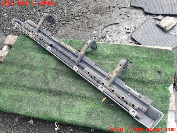 1UPJ-9238631390]パジェロ(V88W)右サイドステップ 中古_3