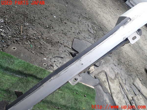 1UPJ-9238631392]パジェロ(V88W)左サイドステップ 中古_3