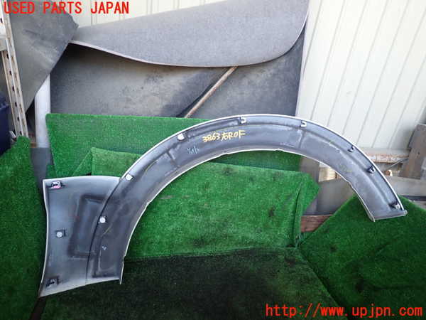 1UPJ-9238631444]パジェロ(V88W)右後オーバーフェンダー 中古_2