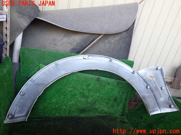 1UPJ-9238631446]パジェロ(V88W)左後オーバーフェンダー ジャンク_4