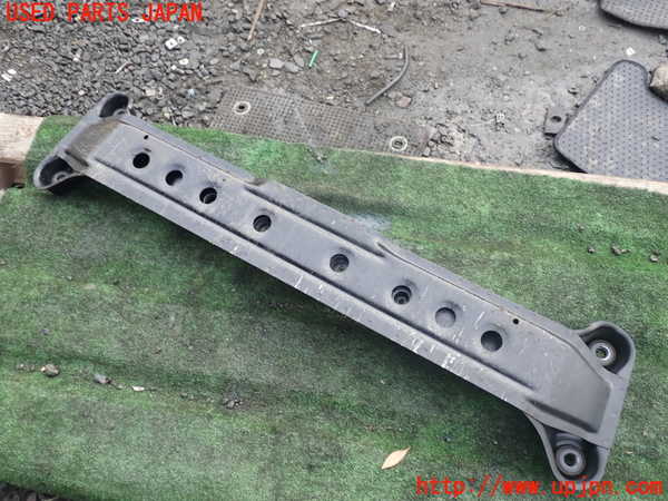 1UPJ-9238635296]パジェロ(V88W)メンバー1 中古_2